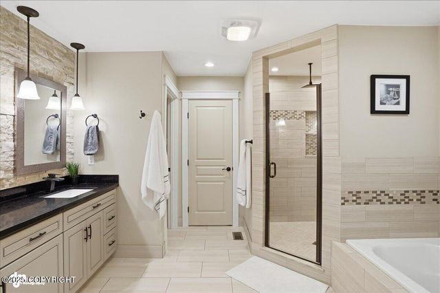 3180 E Dreamland Circle, Wasilla, AK 99654