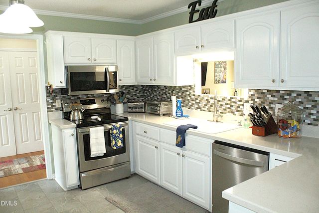 118 Random Lane, Burlington, NC 27215