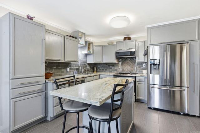 42 Stoneledge Drive, Maumelle, AR 72113