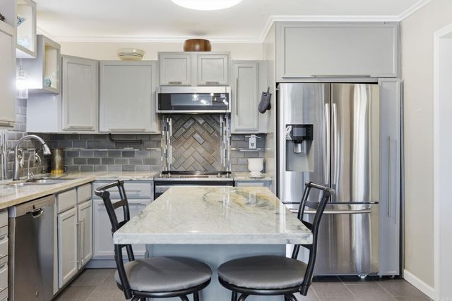 42 Stoneledge Drive, Maumelle, AR 72113