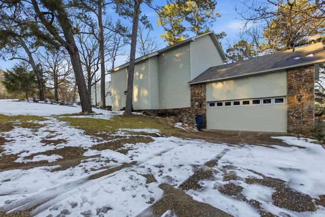 42 Stoneledge Drive, Maumelle, AR 72113