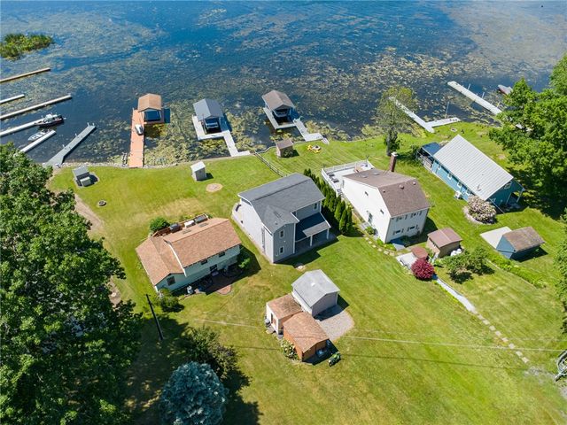 8249 Dogwood Road, Huron, NY 14590