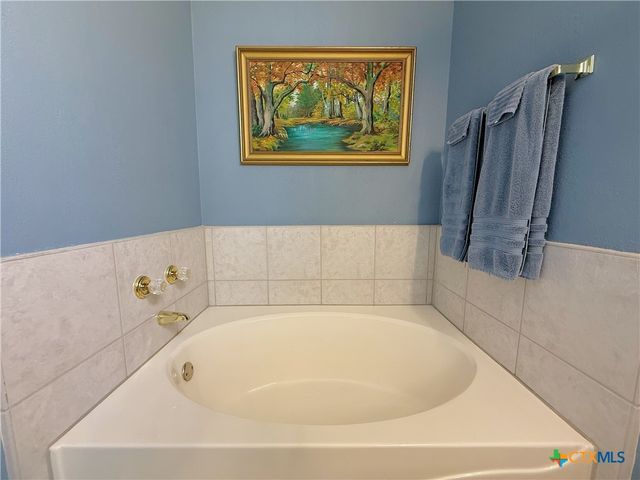 2314 Kingsbury Drive, Temple, TX 76502