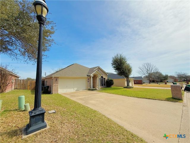 2314 Kingsbury Drive, Temple, TX 76502