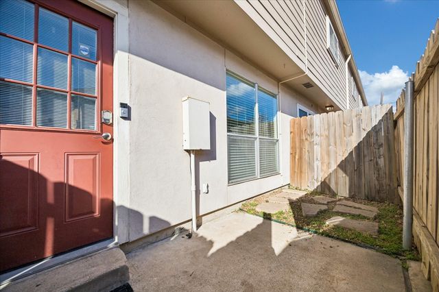 6406 Ferris Drive 20, Houston, TX 77081