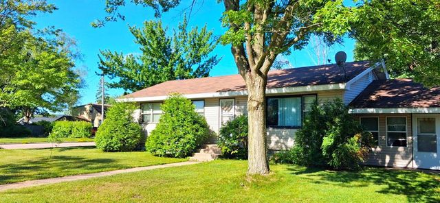 811 17TH STREET NORTH, Wisconsin Rapids, WI 54494