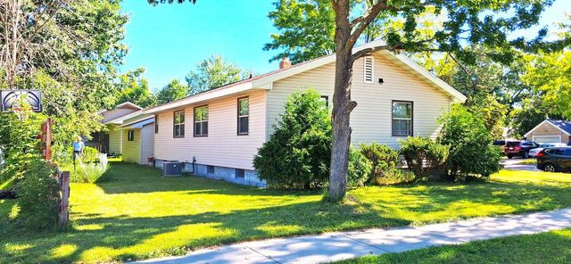 811 17TH STREET NORTH, Wisconsin Rapids, WI 54494