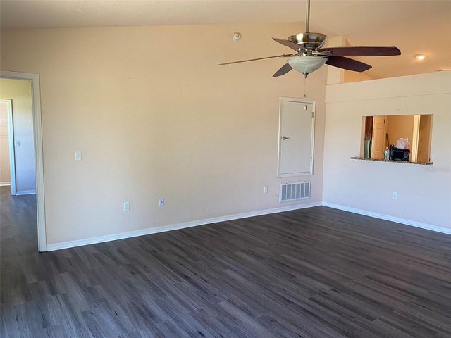 250 HIGHLAND MEADOWS COURT, Davenport, FL 33837