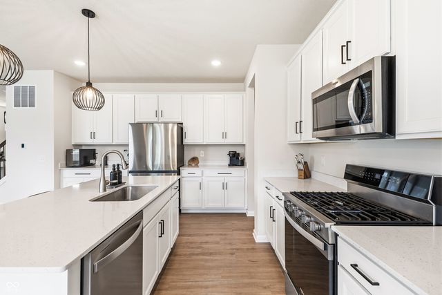7129 Firestone Road, Whitestown, IN 46075