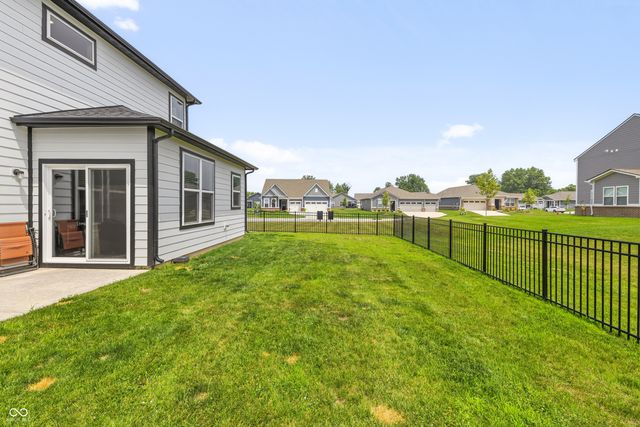 7129 Firestone Road, Whitestown, IN 46075
