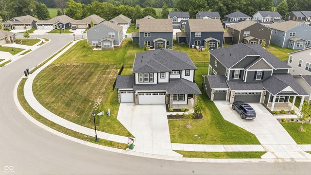 7129 Firestone Road, Whitestown, IN 46075