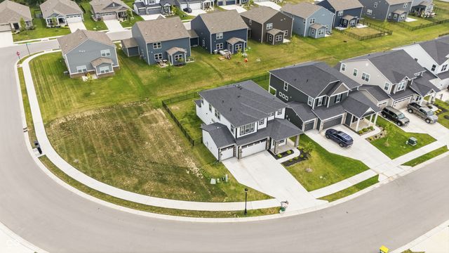 7129 Firestone Road, Whitestown, IN 46075