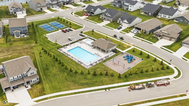 7129 Firestone Road, Whitestown, IN 46075