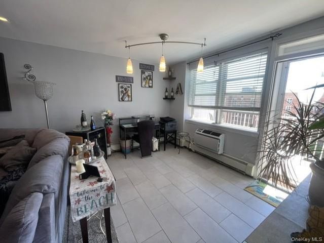 210 E Broadway 6L, Long Beach, NY 11561