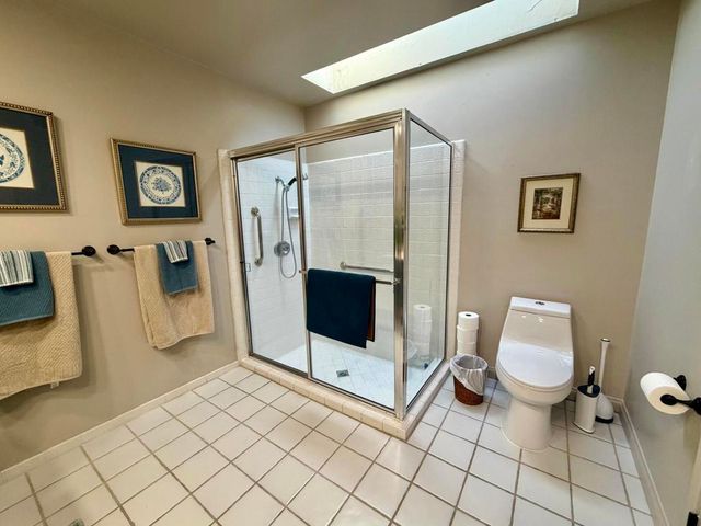 177 Las Lomas, Palm Desert, CA 92260