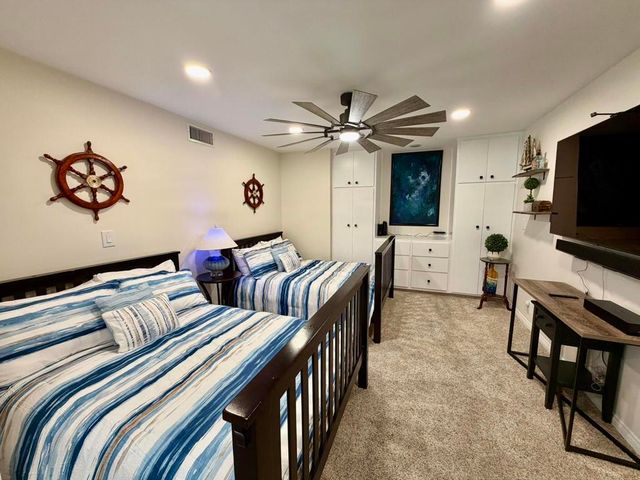 177 Las Lomas, Palm Desert, CA 92260