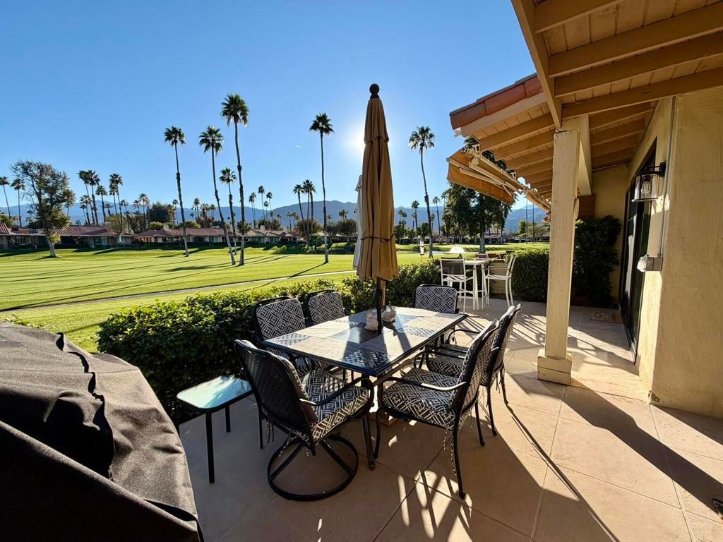 177 Las Lomas, Palm Desert, CA 92260