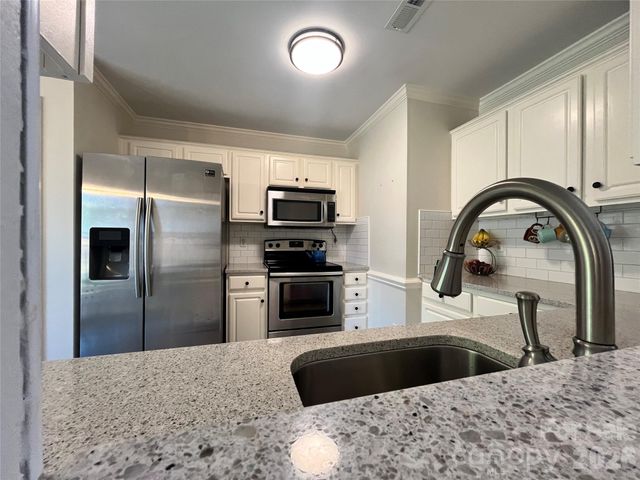 2653 Thistle Brook Drive, Concord, NC 28027