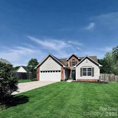 2653 Thistle Brook Drive, Concord, NC 28027