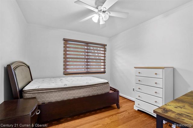 22740 Hollander Street, Dearborn, MI 48128