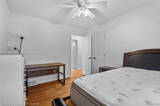 22740 Hollander Street, Dearborn, MI 48128