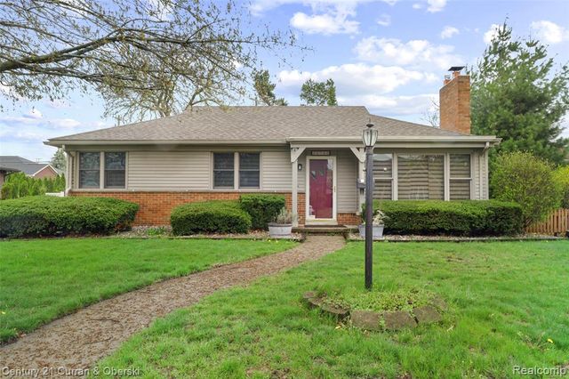 22740 Hollander Street, Dearborn, MI 48128