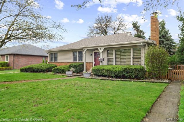 22740 Hollander Street, Dearborn, MI 48128