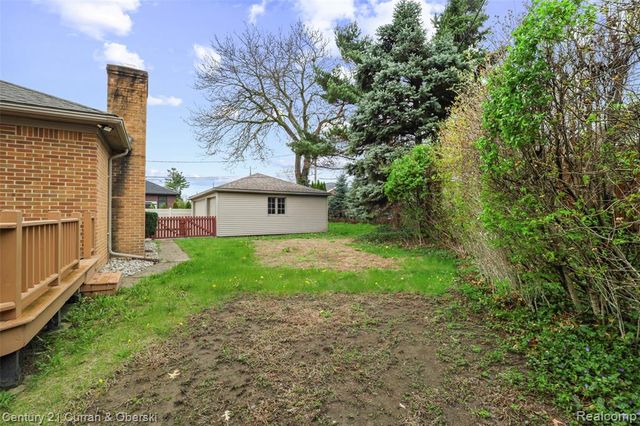 22740 Hollander Street, Dearborn, MI 48128