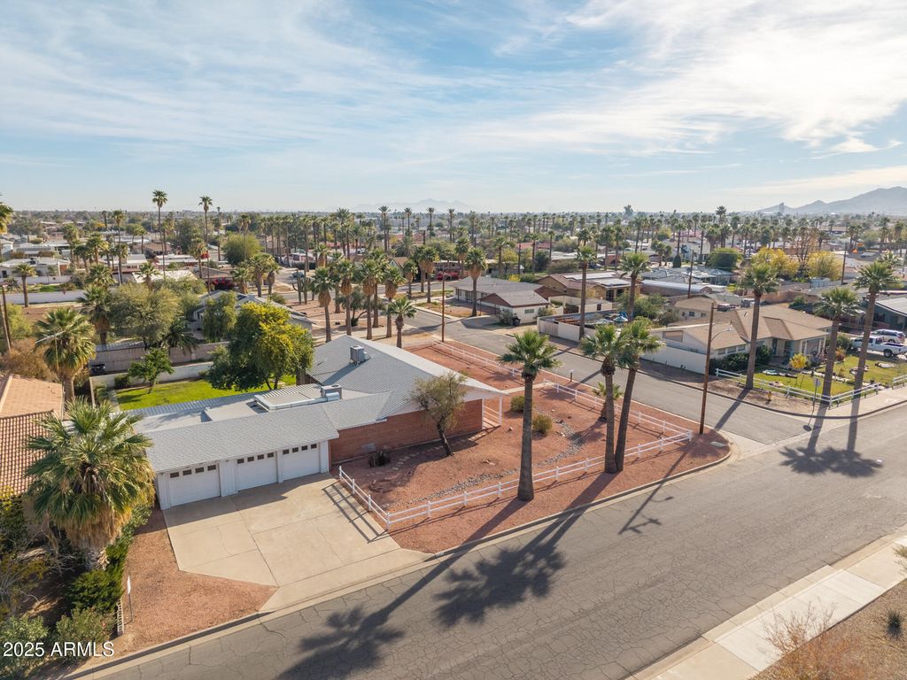 Image 1 of property listing at 700 E 10TH Street, Casa Grande, AZ 85122