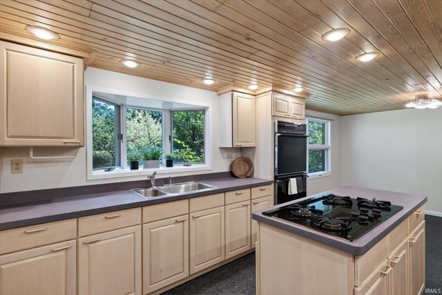 4242 W Beech Lane, Bloomington, IN 47404