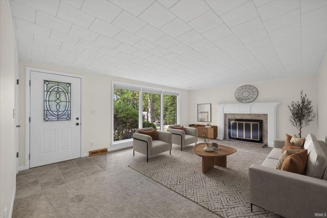 4242 W Beech Lane, Bloomington, IN 47404
