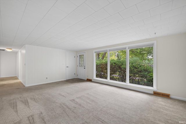 4242 W Beech Lane, Bloomington, IN 47404