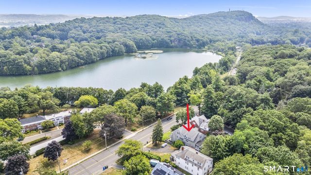 1070 Whitney Avenue 1, Hamden, CT 06517