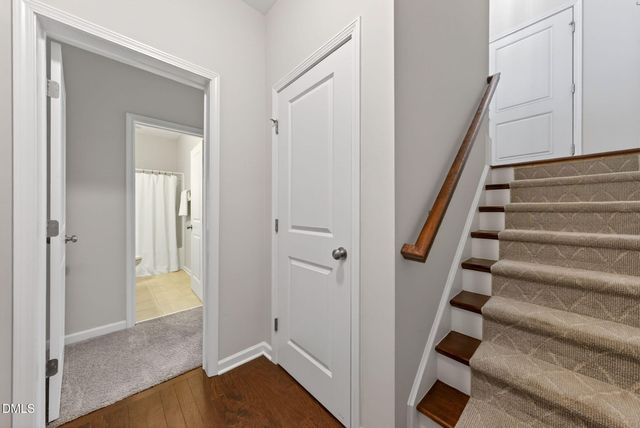 528 Old Mill Village Drive, Apex, NC 27502