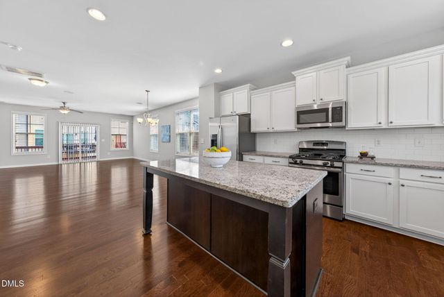 528 Old Mill Village Drive, Apex, NC 27502