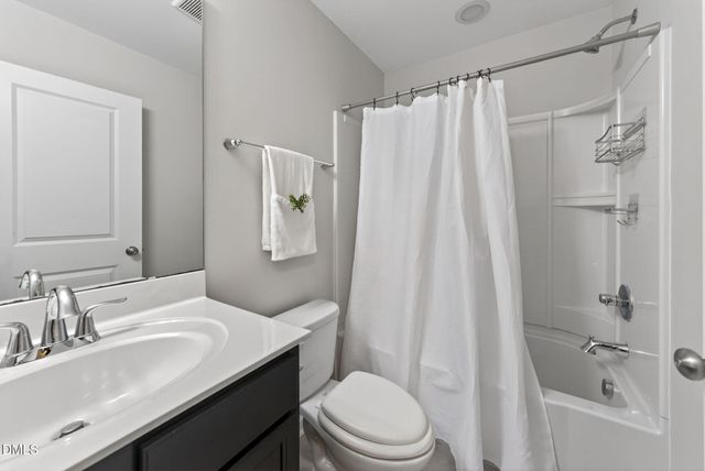 528 Old Mill Village Drive, Apex, NC 27502