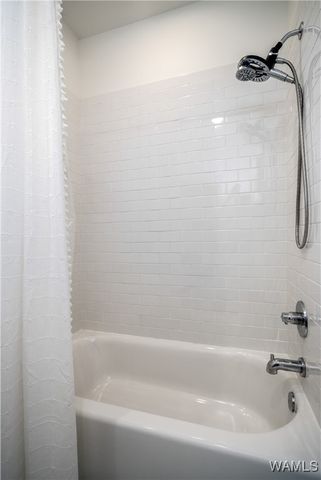 708 Highgrove, Tuscaloosa, AL 35406