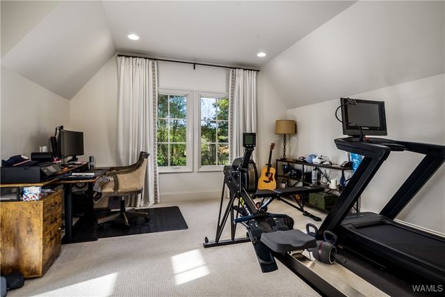 708 Highgrove, Tuscaloosa, AL 35406