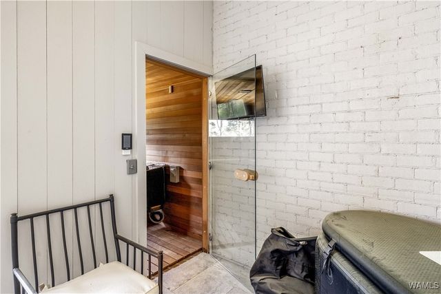 708 Highgrove, Tuscaloosa, AL 35406