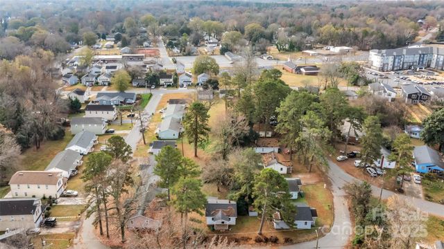 2454 Elmin Street, Charlotte, NC 28208