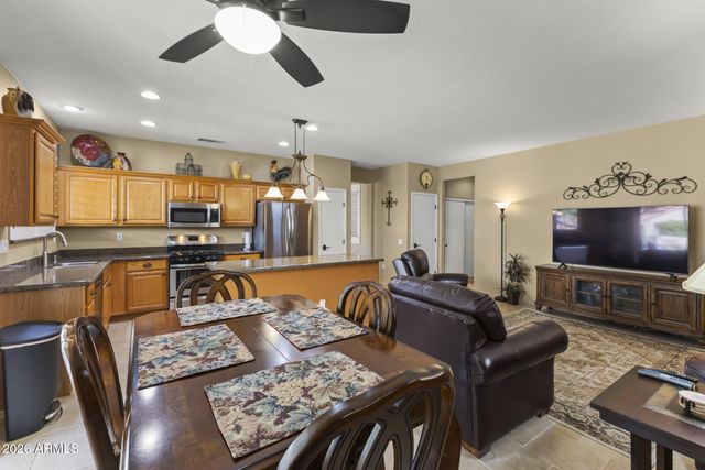 16404 W UNA NOCHE Court, Surprise, AZ 85374