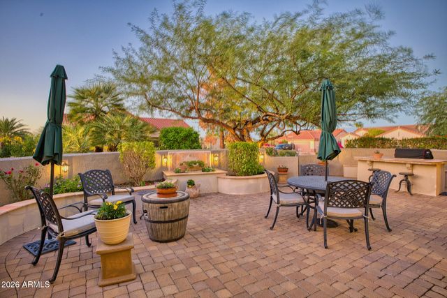16404 W UNA NOCHE Court, Surprise, AZ 85374