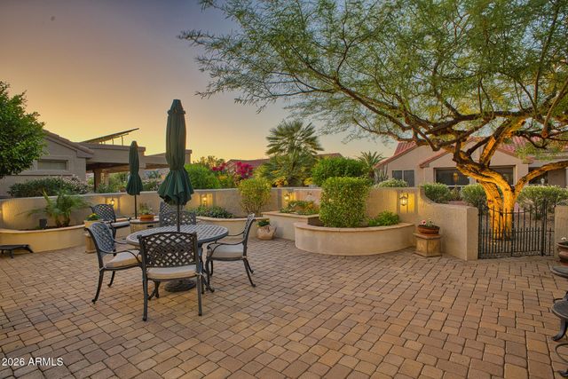 16404 W UNA NOCHE Court, Surprise, AZ 85374