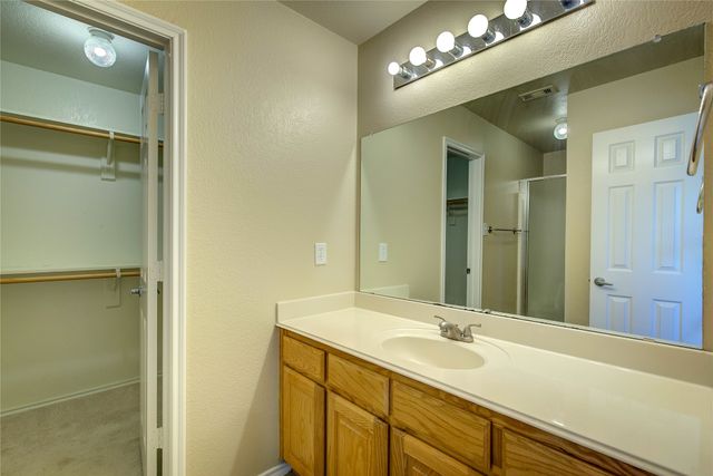 231 Willow Creek Lane, Terrell, TX 75160