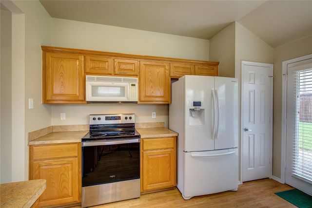 231 Willow Creek Lane, Terrell, TX 75160