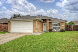231 Willow Creek Lane, Terrell, TX 75160