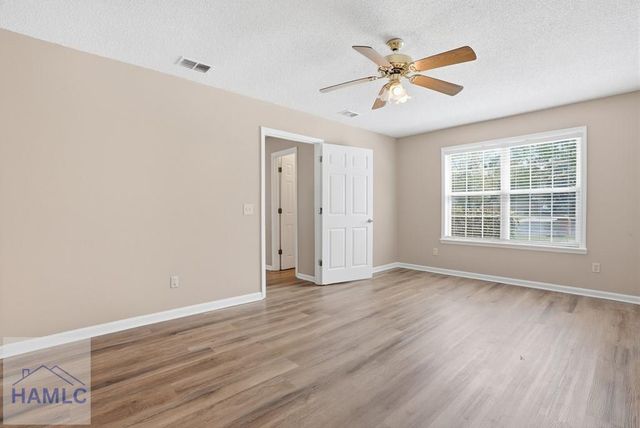 197 Waters Avenue, Allenhurst, GA 31301