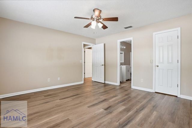 197 Waters Avenue, Allenhurst, GA 31301