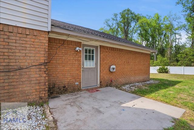 197 Waters Avenue, Allenhurst, GA 31301