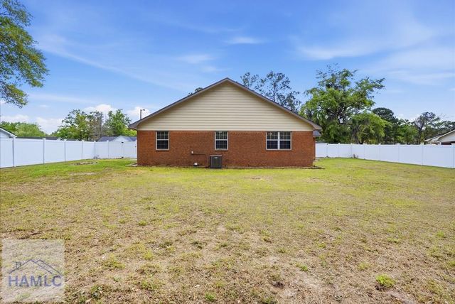 197 Waters Avenue, Allenhurst, GA 31301